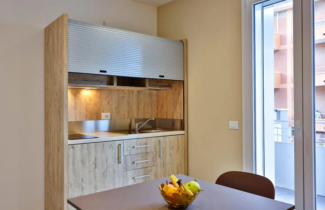 Apho Apartment Hotel-1